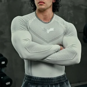Camiseta ajustada de manga larga de seda helada para hombre, camiseta con cuello redondo para gimnasio, Top de moda de secado rápido, nuevo estilo, ropa para correr, primavera 2026